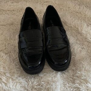 Nine West Shiny Black Loafers
